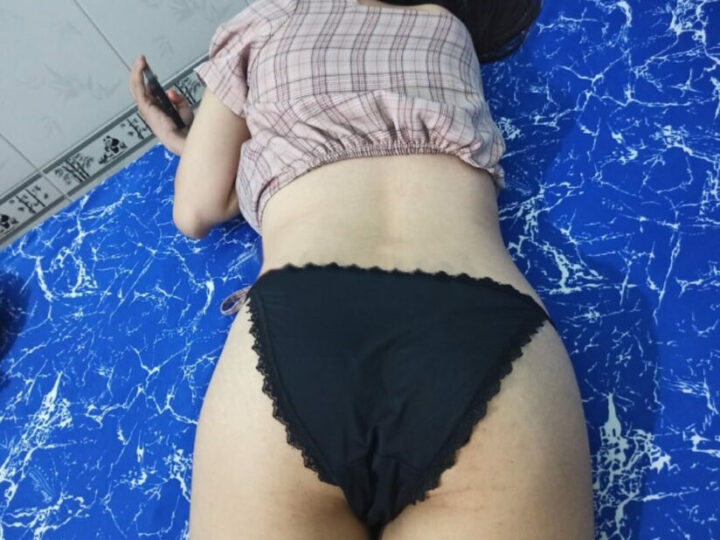 Ảnh 1 của Clip sex bé vợ loli mông to
