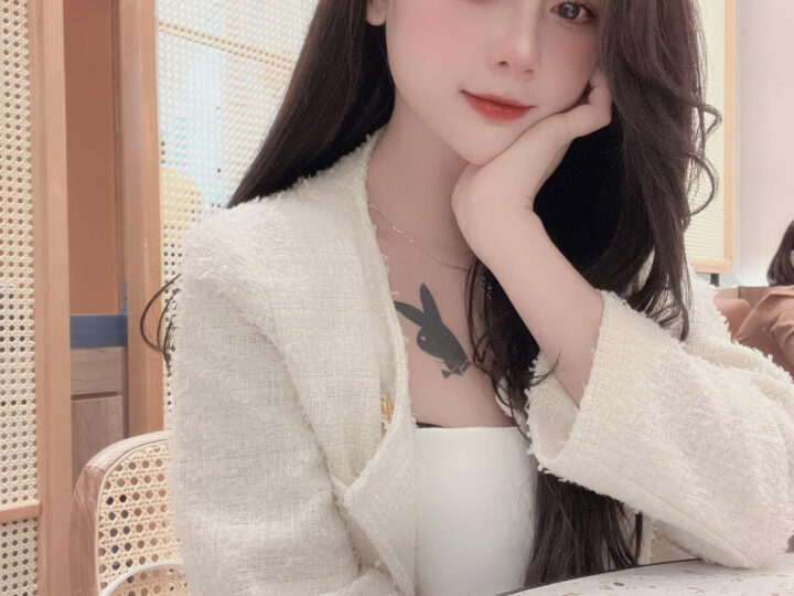 Ảnh 9 của Clip sex check hàng em Tiểu Long Nữ ngây thơ dễ thương