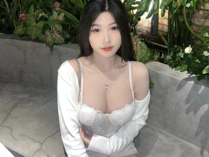 Ảnh 8 của Em gái xinh Tiktoker Mi Trần body ngon vú to lộ clip sex chịch với bạn trai (Full Clip + Pic)