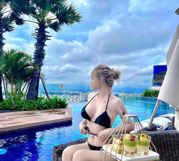 Ảnh 4 của Lộ clip sex Đình Minh Thư gái mới lớn với cặp mông to tròn ngon
