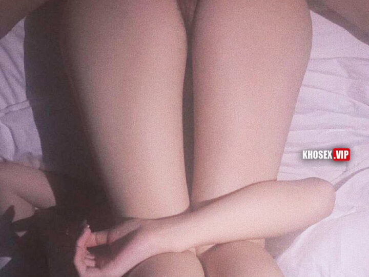 Ảnh 19 của Lộ clip sex Em Trinh đây bướm múp thủ dâm rồi bị đụ