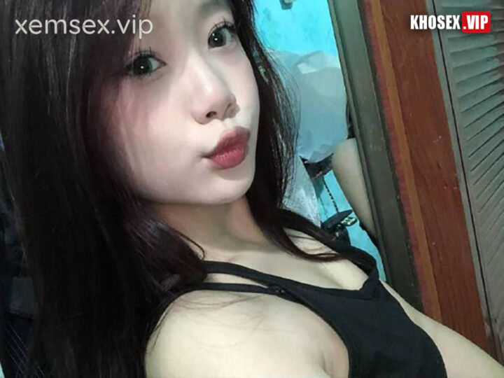 Ảnh 1 của Lộ clip sex gái xinh bị bạn trai đóng cọc liên tiếp vào lồn
