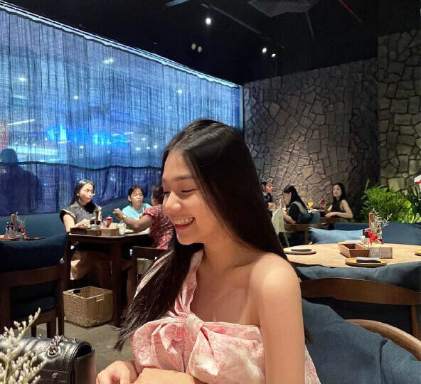 Ảnh 1 của Mạnh lên anh má em nứng dữ vậy (Full Clip + Pic)