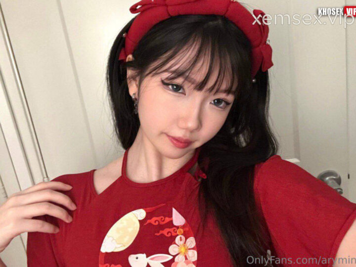 Ảnh 11 của Siêu Phẩm Clip sex Aryminh Phạm Ngọc Minh Anh gái xinh nhiều nước Album $120 (Full Clip + Pic) – Phần 2